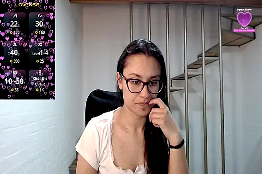 Jessie Desire online show from 12.20.25