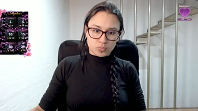 Jessie Desire online show from 02.05.26