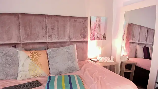 Salomesimos1 online show from 03.15.25