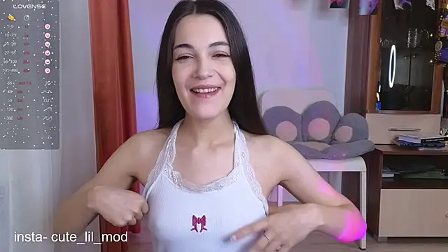 art phoenix online show from 03.21.25