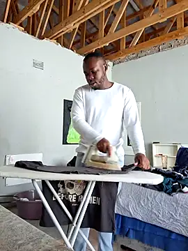 LaughRiotX online show from 10.02.25