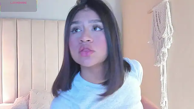 Elise Diamond online show from 04.19.26