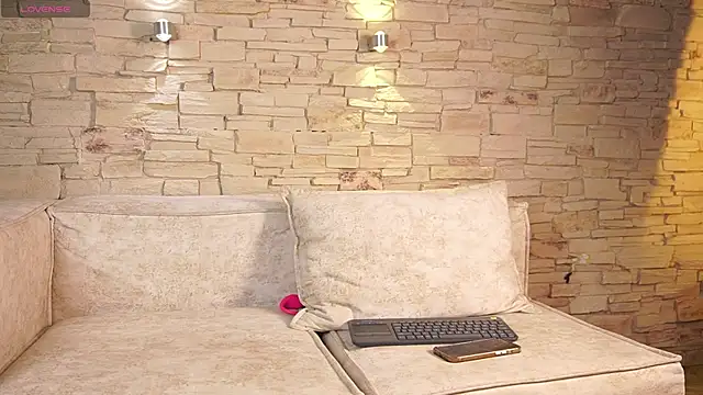 Elise Diamond online show from 06.27.26