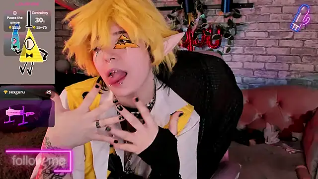 Alex Howell online show from 02.12.25