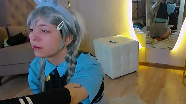 Snapshot of Alex_Howell chatting on 03.21.25 Alex Howell online show from 03.21.25