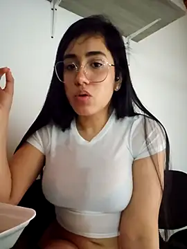 Miia harper  online show from 02.22.25