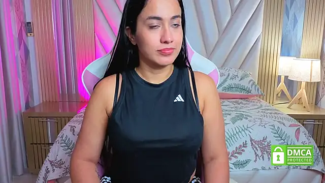 Miia harper  online show from 10.26.25