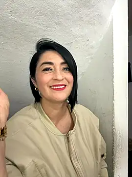 karenlennox1 online show from 11.12.25