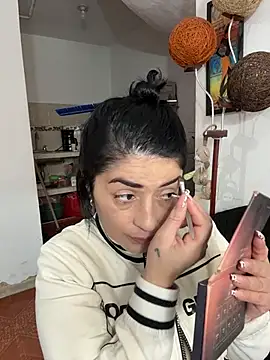 karenlennox1 online show from 12.13.25