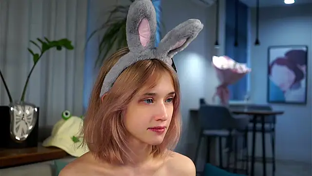 EdlinHargus online show from 02.13.25