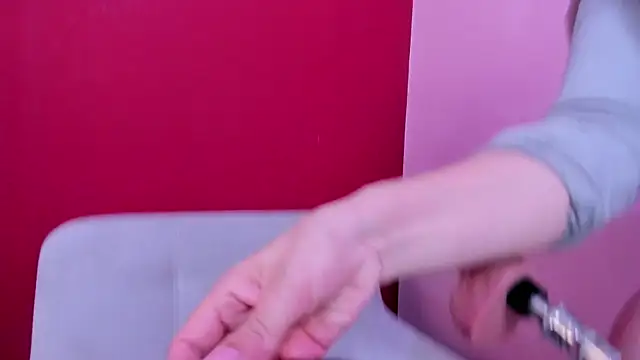 Kate bunny  online show from 09.25.25