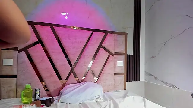 molly sweetee online show from 11.29.25