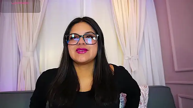 Snapshot of Sophia_wilsonn_ chatting on 09.14.25 Sophia wilsonn online show from 09.14.25