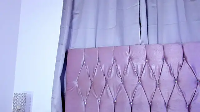 Snapshot of Ashley_piinkk_ chatting on 03.10.25 Ashley piinkk  online show from 03.10.25