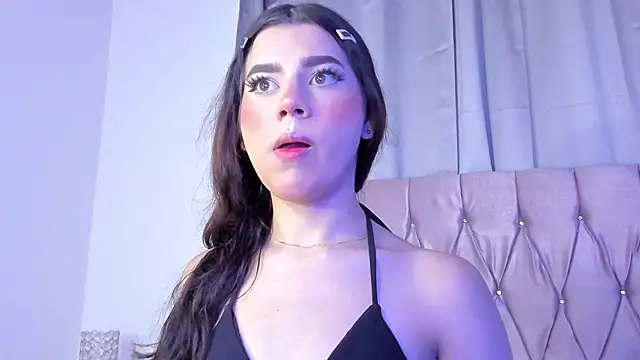 Snapshot of Ashley_piinkk_ chatting on 03.14.25 Ashley piinkk  online show from 03.14.25