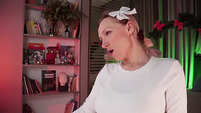 UmaTruewoman online show from 12.28.24