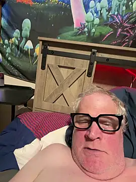 Snapshot of Mimmoromeo1973 chatting on 02.12.26 Mimmoromeo1973 online show from 02.12.26