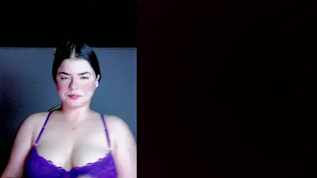 Snapshot of Tamaraa_wet chatting on 06.25.26 Tamaraa wet online show from 06.25.26