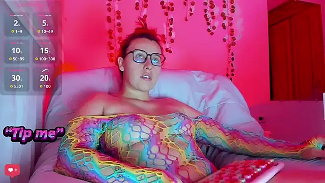 bonnie moon  online show from 09.15.25