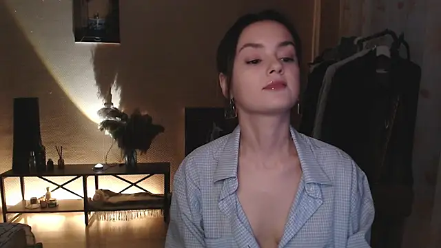 Snapshot of CuteRuby99 chatting on 01.25.25 CuteRuby99 online show from 01.25.25