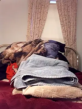 Snapshot of bigballs9 chatting on 02.10.25 bigballs9 online show from 02.10.25