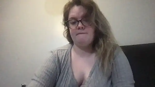 honeyyy24 online show from 11.27.25