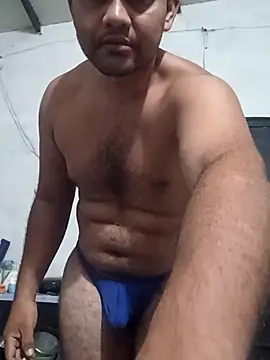 Snapshot of travieso2893 chatting on 11.09.25 travieso2893 online show from 11.09.25