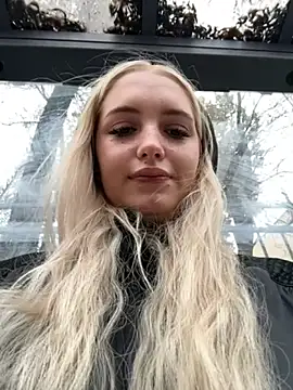 Milkyy wway online show from 10.22.25