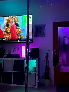 Jaylaloveofficial online show from 11.15.25