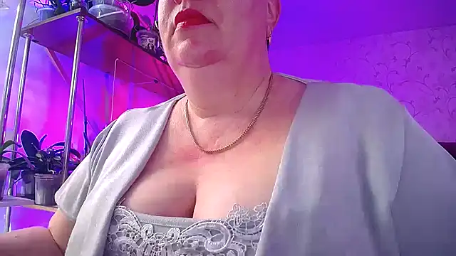  Sweet Woman online show from 02.23.26