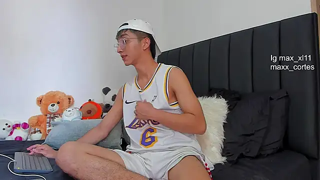 maxx cortes online show from 02.02.25
