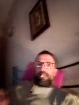 Snapshot of Porco81cazzo chatting on 11.29.25 Porco81cazzo online show from 11.29.25