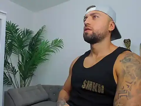 OwenMaximus814 online show from 01.14.26