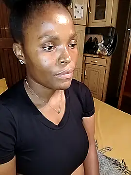 Snapshot of Smoochy_ chatting on 12.01.25 Smoochy online show from 12.01.25