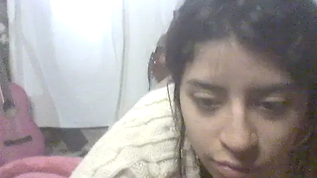 Snapshot of isa_ar chatting on 11.02.25 isa ar online show from 11.02.25