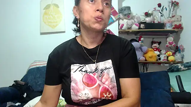 Snapshot of sexy_mary_69 chatting on 09.26.25 sexy mary 69 online show from 09.26.25