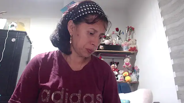 Snapshot of sexy_mary_69 chatting on 10.11.25 sexy mary 69 online show from 10.11.25