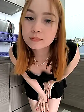 ELIZABETT  online show from 12.29.24