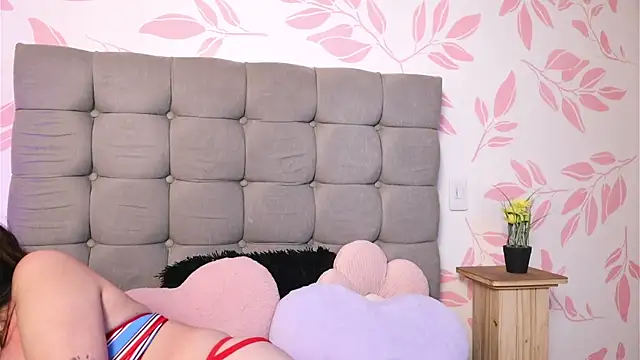 Sweet Sammy  online show from 10.06.25