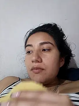 Snapshot of Hellen_Alex chatting on 04.30.26 Hellen Alex online show from 04.30.26