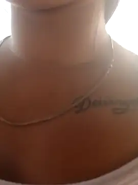 Snapshot of naughty-girl01 chatting on 12.20.24 naughty-girl01 online show from 12.20.24