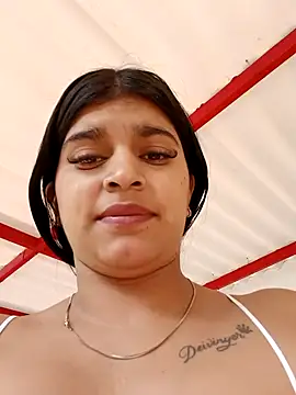 Snapshot of naughty-girl01 chatting on 12.27.24 naughty-girl01 online show from 12.27.24