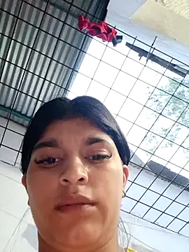 Snapshot of naughty-girl01 chatting on 01.05.25 naughty-girl01 online show from 01.05.25