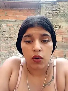 Snapshot of naughty-girl01 chatting on 01.06.25 naughty-girl01 online show from 01.06.25