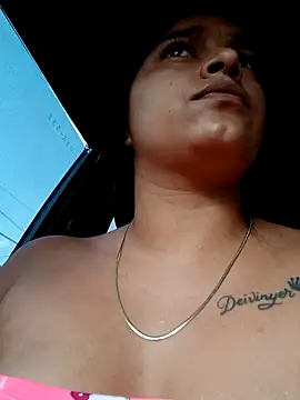 Snapshot of naughty-girl01 chatting on 01.21.25 naughty-girl01 online show from 01.21.25