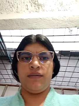 Snapshot of naughty-girl01 chatting on 01.25.25 naughty-girl01 online show from 01.25.25