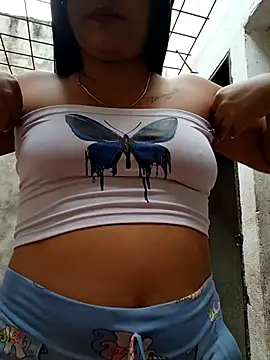 Snapshot of naughty-girl01 chatting on 02.13.25 naughty-girl01 online show from 02.13.25