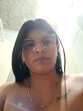 Snapshot of naughty-girl01 chatting on 02.14.25 naughty-girl01 online show from 02.14.25