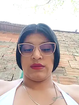 Snapshot of naughty-girl01 chatting on 02.21.25 naughty-girl01 online show from 02.21.25