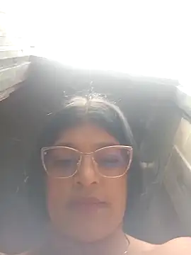 Snapshot of naughty-girl01 chatting on 02.22.25 naughty-girl01 online show from 02.22.25